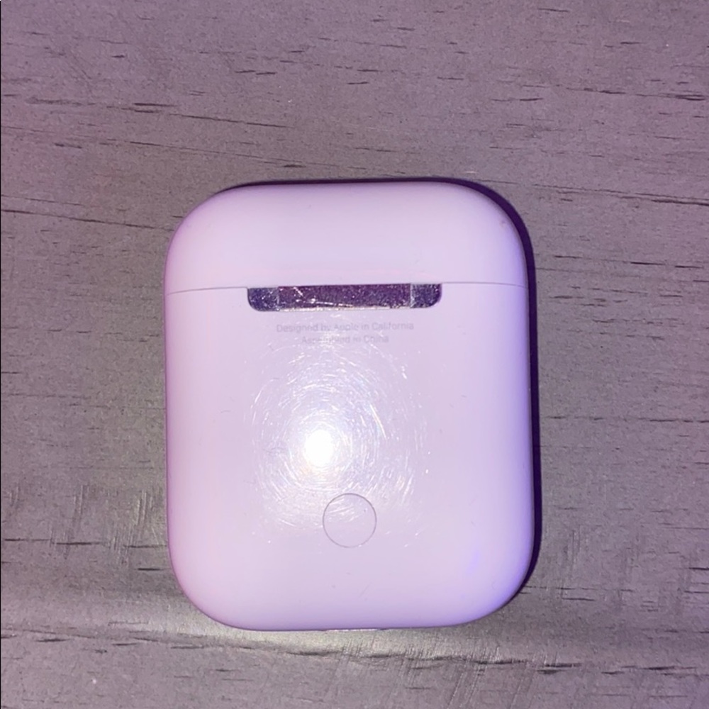 Airpod case - Picture 2 of 4